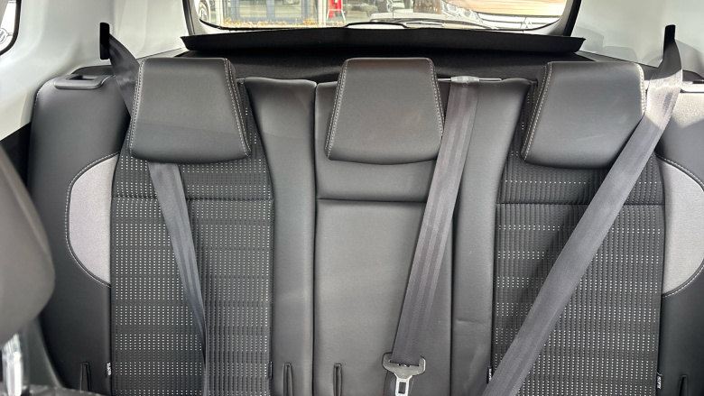 Peugeot 2008 1.6 BlueHDi 100 Allure 5dr [Start Stop] Diesel Estate